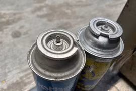 Người đàn ông ở Phú Thọ bỏng giác mạc do nổ bình gas mini khi đang sử dụng