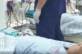 Suy thận nặng do tự ý dùng thuốc nam