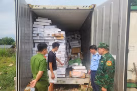 Phát hiện gần 26 tấn thực phẩm không rõ nguồn gốc tại Quảng Ninh