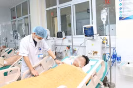 Tự ý truyền dịch, nam thanh niên nguy kịch vì phù phổi cấp