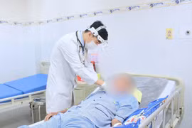 Từ vết xước nhẹ, cụ ông 73 tuổi suýt tử vong vì uốn ván