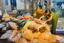 Thực phẩm bẩn tràn lan... nếu lên bàn ăn, hậu quả khôn lường