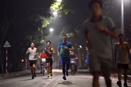 2 người trẻ tham gia giải chạy nhập viện vì kiệt sức