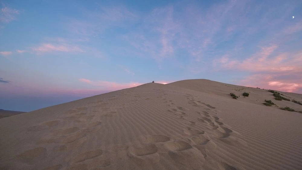 Âm thanh "ma quái" phát ra từ cồn cát, chuyên gia hốt hoảng