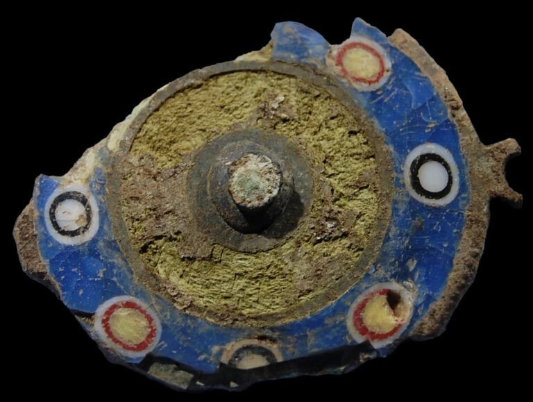 Hiện vật cổ La Mã tìm thấy ở Scotland hé lộ bí mật lớn