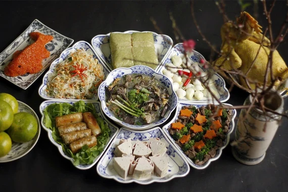 Mâm cỗ cúng ông Công ông Táo đẹp mắt của bà nội trợ đảm