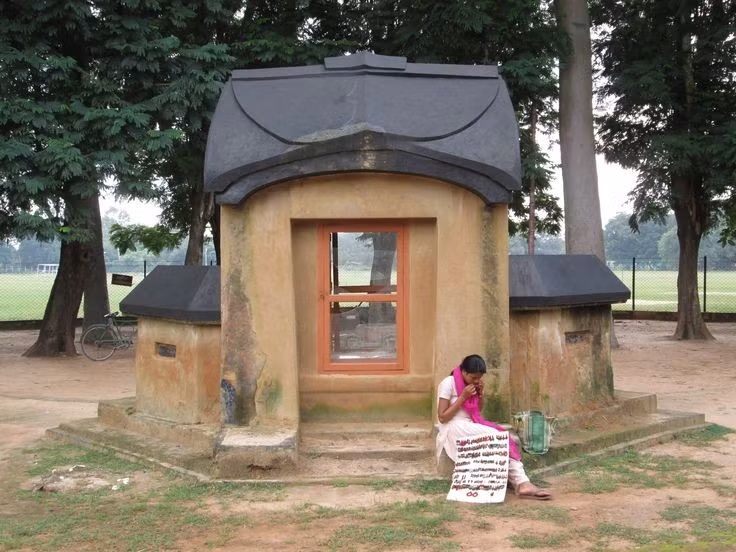  Được UNESCO công nhận di sản thế giới. Năm 2023, Santiniketan được UNESCO công nhận là Di sản Thế giới nhờ giá trị nổi bật về giáo dục, văn hóa và tư tưởng nhân văn. Danh hiệu này ghi nhận tầm ảnh hưởng của nơi đây đối với lịch sử giáo dục và nghệ thuật của Ấn Độ. Ảnh: Pinterest.