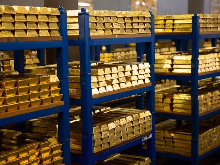 4. Ngân hàng Trung ương Đức – Từ chiến tranh đến hành trình hồi hương vàng. Với 3.350 tấn vàng, Đức là một trong những quốc gia sở hữu dự trữ vàng lớn nhất. Số vàng này được phân tán tại bốn nơi: Frankfurt, New York, London và Paris. Ảnh: Pinterest.