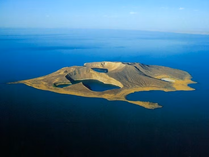  Di sản Thế giới UNESCO. Từ năm 1997, khu vực Hồ Turkana được UNESCO công nhận là Di sản Thế giới nhờ giá trị khảo cổ và sinh học. Ảnh: Pinterest.