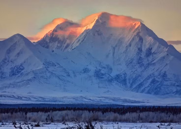  Thông tin liên quan từng bị kiểm duyệt. Một số tài liệu được giải mật từ các cơ quan quốc phòng Mỹ cho thấy các cuộc điều tra tại vùng này đã diễn ra nhưng phần lớn dữ liệu vẫn bị làm mờ hoặc bị xóa. Ảnh: Pinterest.