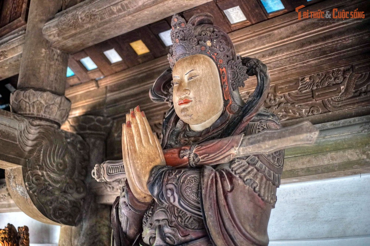 Phong cách nghệ thuật đặc trưng thời Tây Sơn. Phần lớn tượng và kiến trúc hiện nay của Chùa được có từ cuối thế kỷ 18 dưới triều Tây Sơn, với phong cách tạo hình mạnh mẽ, giàu biểu cảm, khác biệt so với thời Lê trước đó.