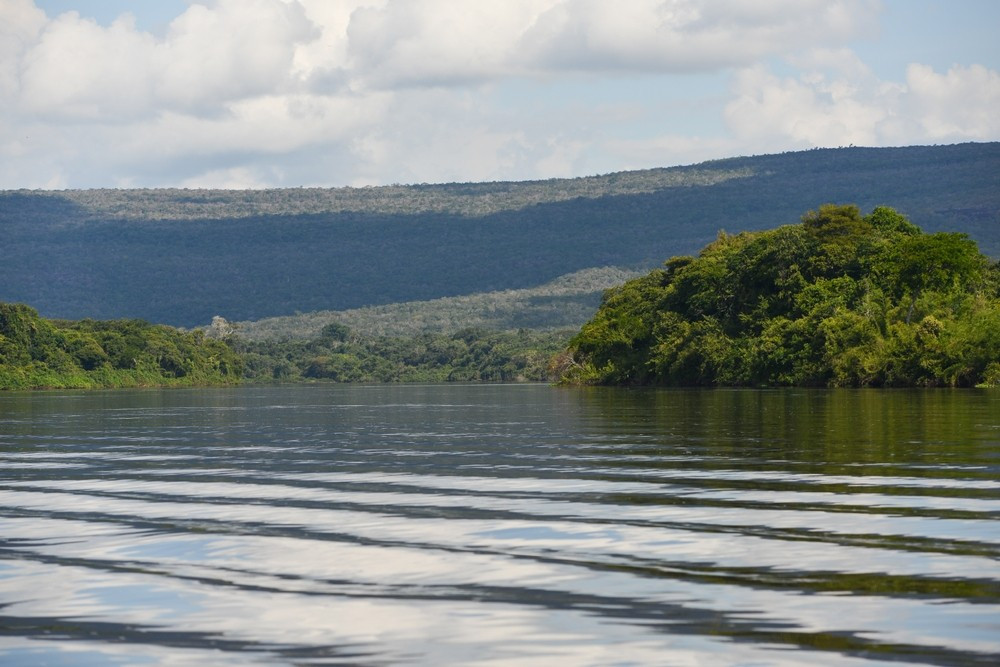  Thiên đường cho nhà khoa học và nhà thám hiểm. Khu vực này vẫn còn nhiều bí ẩn chưa được khám phá hết, thu hút các nhà nghiên cứu và những người yêu thiên nhiên tìm đến. Ảnh: nationalparksassociation.org.