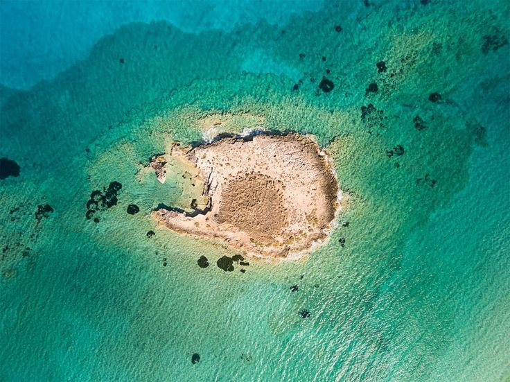  Ứng dụng công nghệ khảo cổ hiện đại. Gần đây, việc sử dụng quét sonar và lập bản đồ 3D dưới nước giúp hoạt động nghiên cứu Pavlopetri có nhiều tiến triển mới. Ảnh: Pinterest.