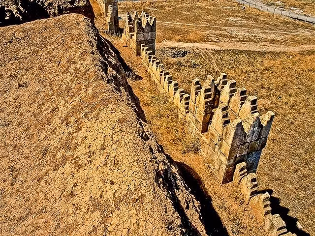  Là Di sản Thế giới được UNESCO công nhận. Ngày nay, Nineveh vẫn là chứng tích sống động về nền văn minh rực rỡ của vùng Lưỡng Hà. Ảnh: Pinterest.