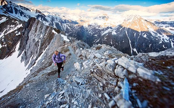 Thiên đường cho người ưa mạo hiểm. Patagonia nổi tiếng với các hoạt động trekking, leo núi, băng hà và khám phá thiên nhiên hoang dã. Ảnh: Pinterest.