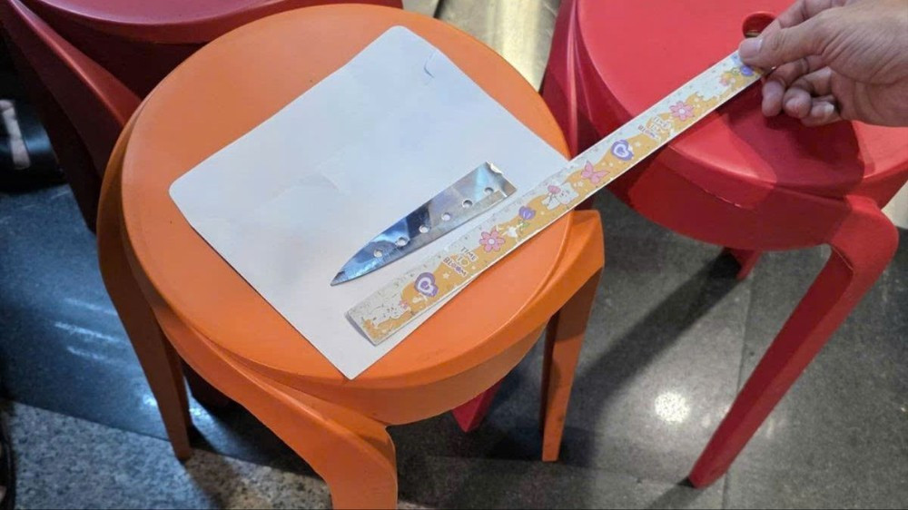 Hung khí gây án bị công an thu giữ. Ảnh: CA