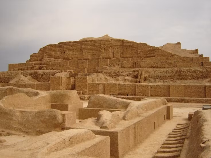  Có niên đại hơn 6.000 năm. Susa được thành lập khoảng năm 4200 TCN, trở thành một trong những đô thị cổ xưa nhất nhân loại. Ảnh: Pinterest.