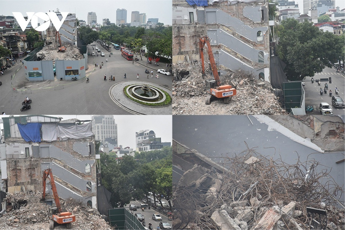 Ghi nhận của phóng viên, trong sáng nay (14/7), tại công trường phá dỡ tòa nhà máy móc đang khẩn trương tháo dỡ những hạng mục còn lại.