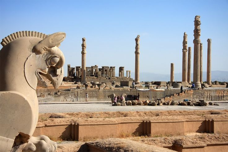  Di sản UNESCO. Persepolis được UNESCO công nhận là Di sản thế giới vào năm 1979. Ảnh: Pinterest.