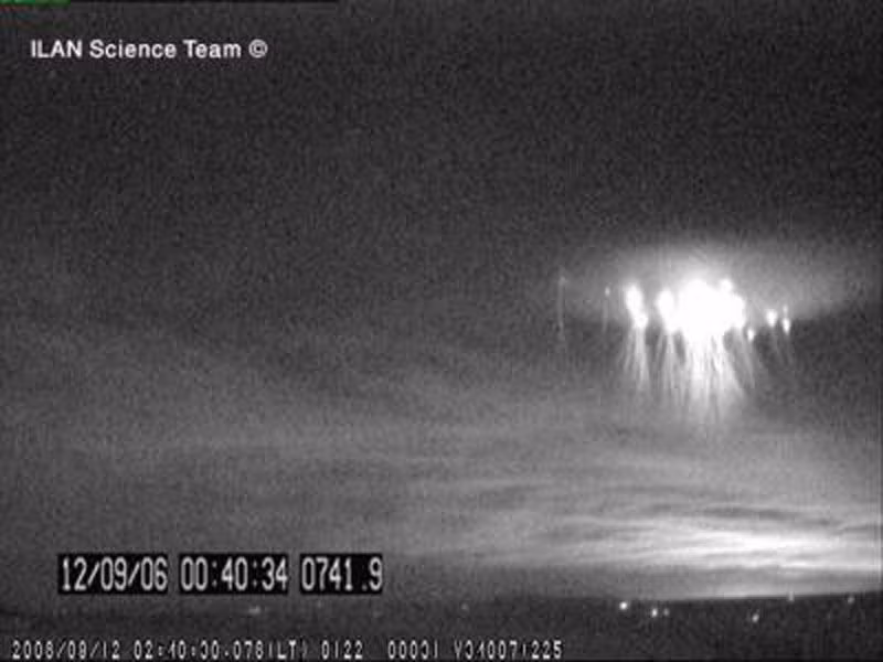  7. Được NASA và ESA nghiên cứu kỹ lưỡng. Những vệ tinh quan sát của NASA và Cơ quan Vũ trụ châu Âu đã ghi lại hàng ngàn sự kiện TLE để nghiên cứu tương tác giữa tầng khí quyển và điện trường. Ảnh: Pinterest.