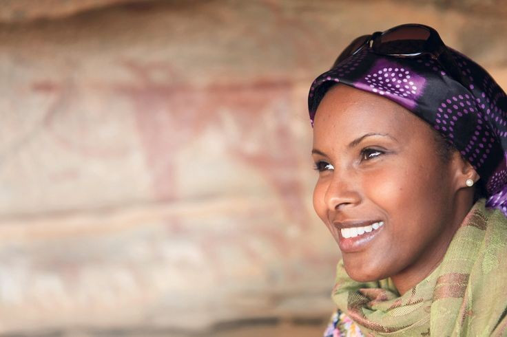  Vai trò lịch sử trong thương mại Ấn Độ Dương. Từ thời cổ đại, các thương cảng Somali đã tham gia mạng lưới buôn bán rộng lớn nối châu Phi với Ả Rập, Ba Tư và Ấn Độ, góp phần hình thành bản sắc biển độc đáo. Ảnh: Pinterest.