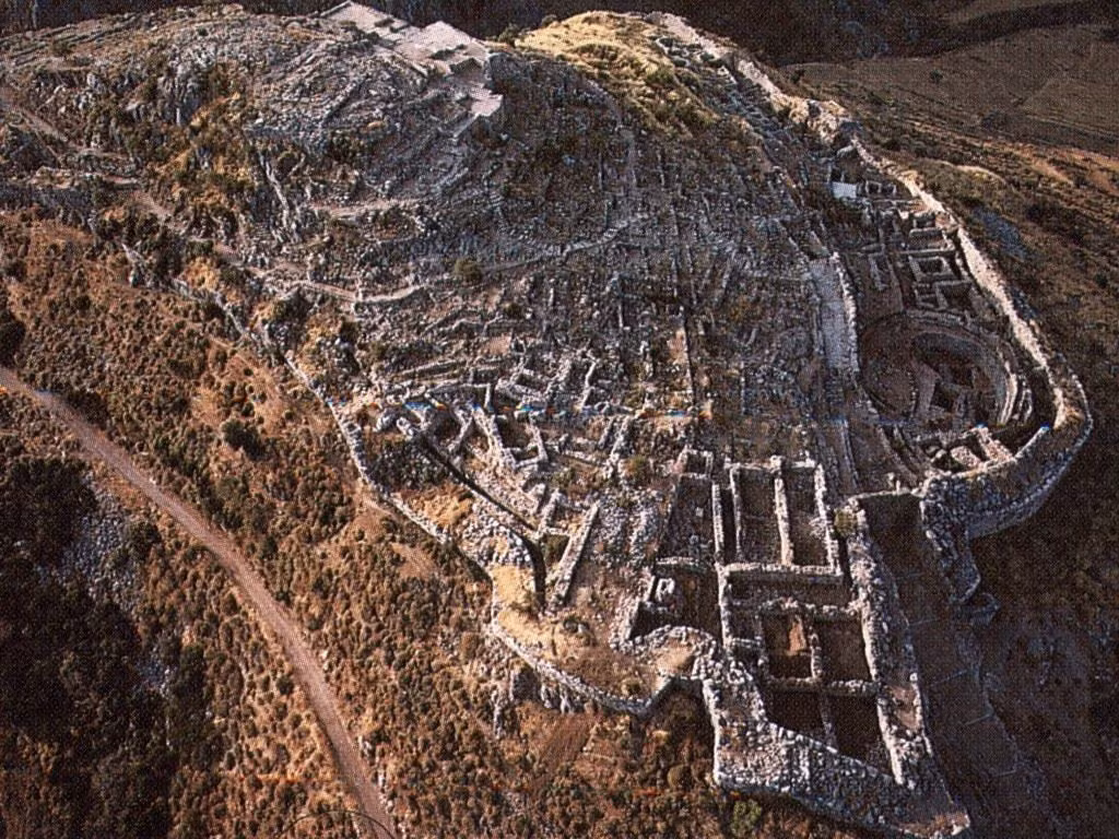  Nền văn minh này đặt nền móng cho Hy Lạp cổ đại. Nhiều yếu tố văn hóa, tôn giáo và nghệ thuật của Mycenae đã được Hy Lạp kế thừa. Ảnh: Pinterest.