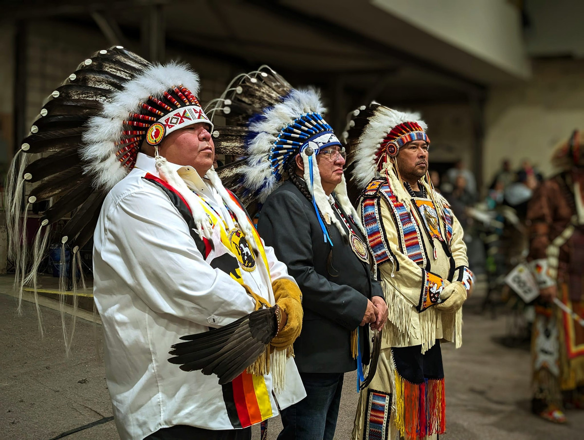  Tên gọi Cree bao hàm nhiều nhóm và phương ngữ khác nhau. Trong thực tế, Cree gồm các nhóm như Cree Đồng bằng, Cree Rừng, Cree Đầm lầy hay Cree Nai sừng tấm, mỗi nhóm thích nghi với môi trường sinh thái riêng biệt. Ảnh: ermineskin.ca.