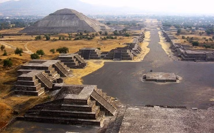  Không ai biết chính xác người xây dựng thành phố. Cho đến nay, danh tính tộc người sáng lập Teōtīhuacān vẫn là bí ẩn, vì họ không để lại văn bản lịch sử rõ ràng như người Maya hay Aztec. Ảnh: Pinterest.