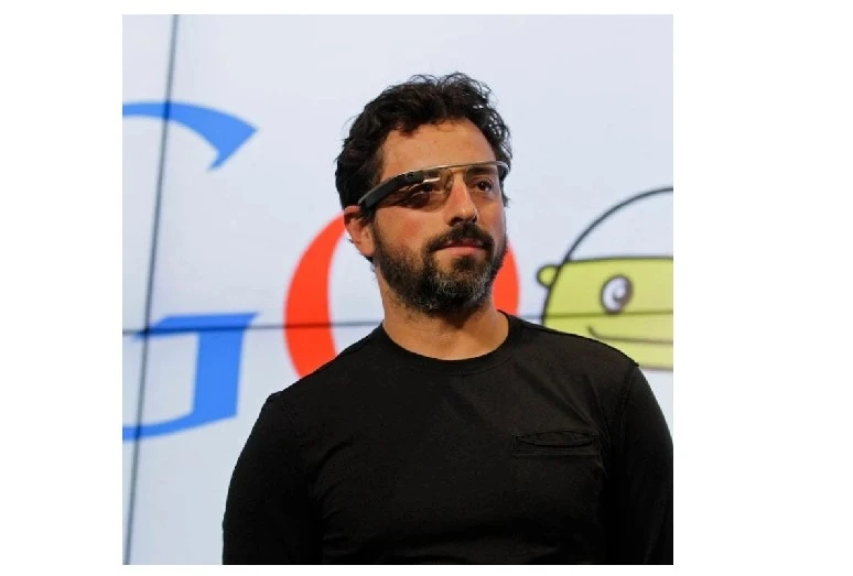 Nhà đồng sáng lập Google dùng AI để thăng chức nhân viên