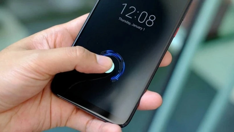 Vì sao không nên mở khóa điện thoại bằng vân tay, khuôn mặt