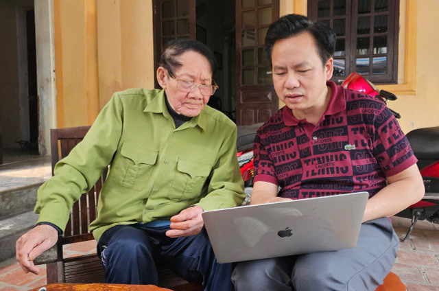 Nhà báo Nguyễn Phê trong một cuộc phỏng vấn với Nhà báo Trần Văn Hiền, nguyên Phó Tổng biên tập báo Nghệ An về câu chuyện chia tách tỉnh. nguyen-phe.jpg
