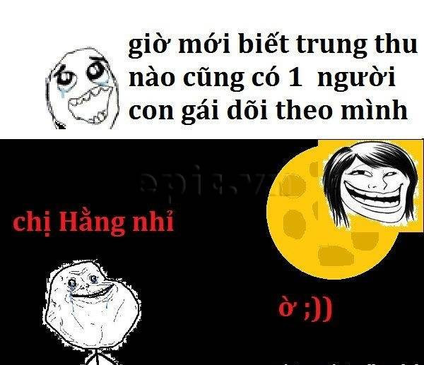 Đêm T rung thu không chỉ là đêm hội của trẻ thơ mà còn là dịp để các cặp tình nhân hẹn hò, đi cà phê lãng mạn. Thế nên, dân FA muốn sống sót qua đêm nay buộc phải liên thủ rất nhiều chiêu thức sống ảo. Trong đó, chiêu "tự kỷ ám thị", tự an ủi bản thân khá được ưa chuộng. Trên cao kia, chị Hằng vẫn dõi theo ta.