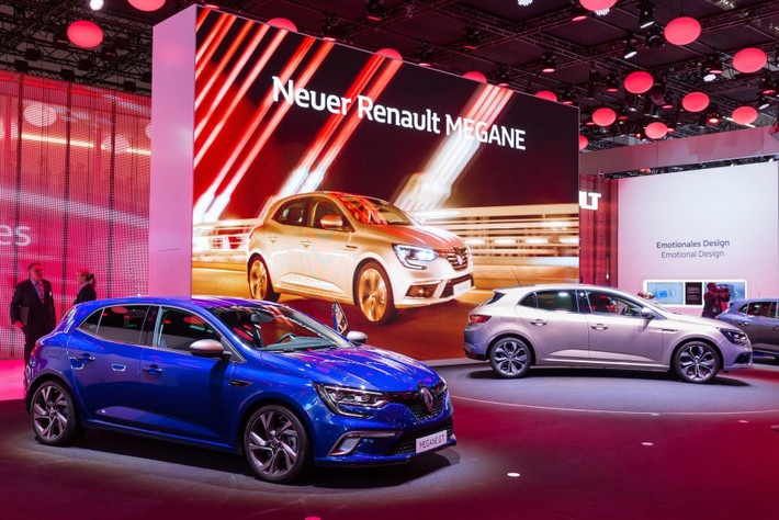 Hiện thông số về khả năng vận hành chưa được hãng xe ôtô Renault hé lộ. Nhưng phiên bản GT hiện tại ở một số thị trường khác với hai tùy chọn là động cơ xăng.