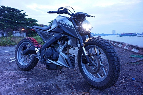 Mới đây, công đồng chơi xe lại có dịp xôn xao khi mẫu xe môtô naked-bike cỡ nhỏ Yamaha TFX 150 mới đã được độ phong cách siêu cá tính tại garage Tự Thanh Đa, một địa chỉ độ xe uy tín và khá nổi tiếng tại Sài Gòn.