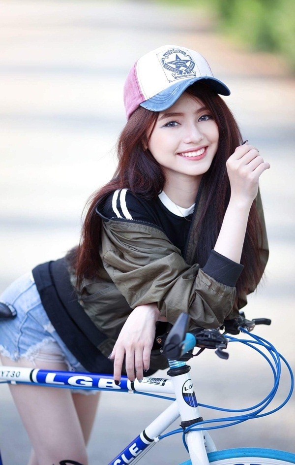 Ngân Quỳnh, đến từ Long An được xem là thí sinh có phong thái “hoa hậu” vẫn tiếp tục khẳng định mình trong top 10 Miss Teen. Vẻ ngoài thân thiện, hoạt bát chính là điểm lợi thế mà Ngân Quỳnh cần tiếp tục phát huy.