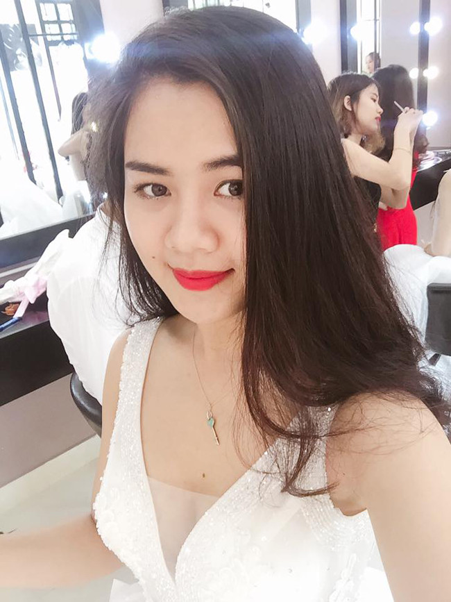Sau gần 2 năm nhắn tin, hò hẹn, làm những việc lãng mạn, ngọt ngào nhất, Ngọc Hải chính thức có được cái gật đầu đồng ý của cô gái xinh đẹp. Và đến cuối năm 2017, anh đã giành được "bàn thắng cuộc đời" khi cầu hôn thành công. Cặp đôi vừa tung ra bộ ảnh cưới đẹp như mơ và dự định tổ chức lễ cưới vào tháng 1/2018.