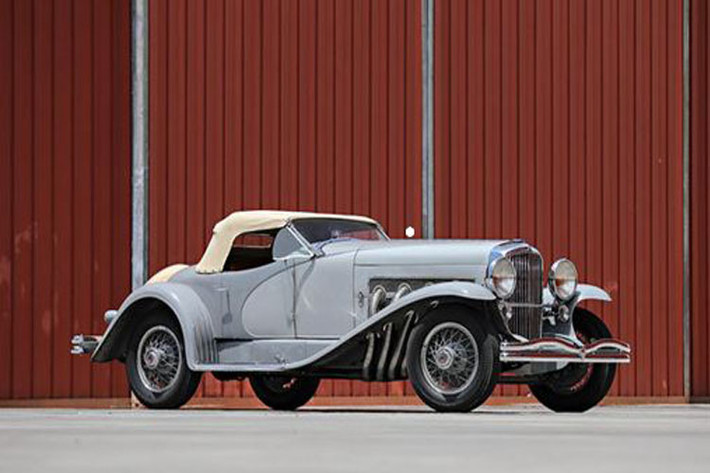 Sản xuất vào thời kỳ đầu ngành công nghiệp ôtô, Duesenberg đã mang phong cách cá nhân chỉ dành cho một người lái.