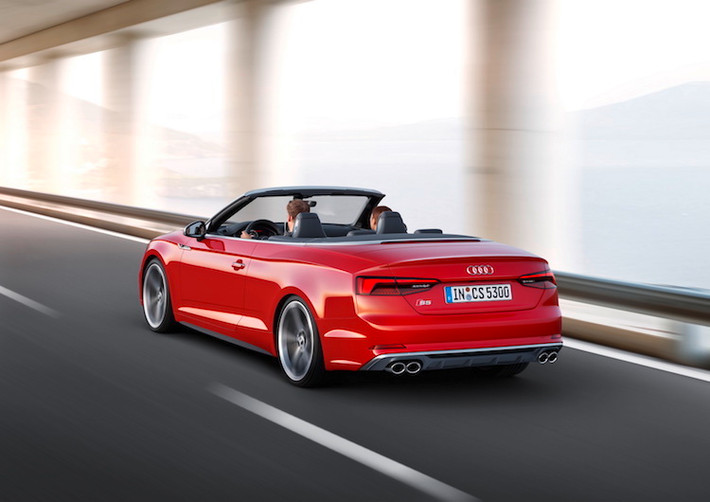 Sắp tới tại triển lãm ôtô Bắc Mỹ 2017, Audi A5 Cabriolet sẽ được chính thức ra mắt. Giá bán và thời điểm bán ra của xe tại Mỹ sẽ được Audi công bố sau.