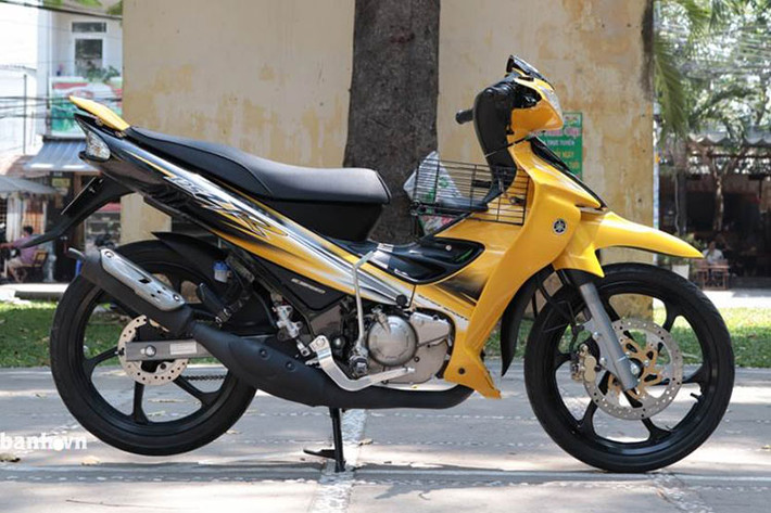 Hiện nay, chỉ còn duy nhất liên doanh Hong Leong Yamaha ở Malaysia còn sản xuất Yamaha 125ZR và bán ra tại đây với giá 7700 Ringgit (tương đương 41,639 triệu đồng). Tại Việt Nam, một số cửa hàng nhập khẩu xe hiện đang bày bán mẫu xe này "thét giá" lên đến 250 triệu đồng nhưng vẫn được không ít dân chơi xe mua về để sử dụng.