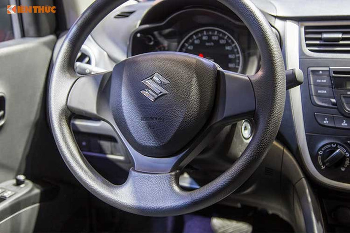 Ngoài ra, một yếu tố nữa sẽ khiến cho mẫu xe cỡ nhỏ Celerio của Suzuki tại tại thị trường ôtô Việt Nam gặp khó, bởi ngay khi mẫu xe này bán ra vẫn còn những đối thủ cùng phân khúc đáng gờm đang rậm rịch ra mắt, đó chính là Toyota Wigo và Chevrolet Spark mới.
