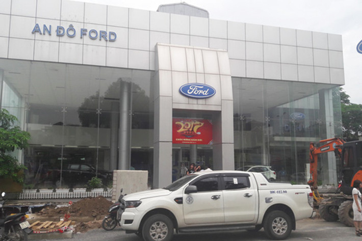 Đến chiều ngày 1/7, Ford An Đô chưa đưa ra lời xin lỗi nào trước việc nhân viên đánh khách hàng. Sau khi sự việc xảy ra, dư luận cộng đồng người sử dụng ôtô lại tiếp tục một phen phẫn nộ. Nhiều ý kiến cho rằng, nếu đúng như lời anh Tuấn phản ánh thì Ford An Đô đã có hành vi làm ăn gian dối sau đó giở thói côn đồ.