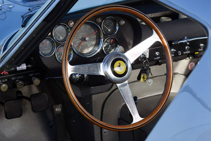 Trao đổi với tờ The Daily Express, ông James Cottingham, chuyên gia về mua bán ô tô, nhận xét chiếc Ferrari 250 GTO của CEO WeatherTech ở tình trạng nguyên bản và là một trong những xe "sang tay" tốt nhất từ trước đến nay.