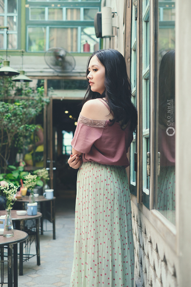 Cô chia sẻ: “Hà Anh yêu nghề diễn nhưng không phải bất cứ vai diễn nào cũng phù hợp với mình. Mình có thể vào vai một cô gái đanh đá, hư hỏng hay ngoan hiền, dễ thương… nhưng vai diễn đó phải mang lại một giá trị nào đó cho bộ phim, cho người xem".