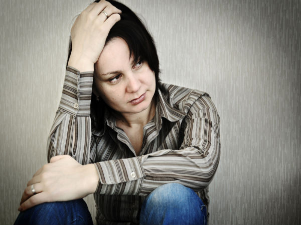 12. Giảm sự lo lắng: Sự lo lắng là một phản ứng tiêu cực gây ra bởi bộ não, nơi mà người đó cảm thấy sợ hãi và lo lắng. Hàm lượng caffeine trong cà phê có khả năng làm giảm các hormone cortisol trong não để giảm lo lắng. Ảnh: Boldsky.