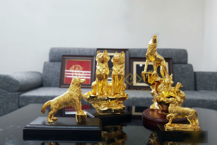 Bộ tượng này có giá 70 triệu đồng. Ảnh: quatangmavang.vn.