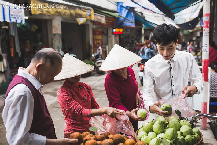 Nhưng cũng một lần nữa Linh lại được tình yêu và sự chăm sóc của Hạnh tiếp thêm động lực để vượt qua những khó khăn và trở ngại phía trước. Thời gian trôi qua, thấy con trẻ quyết tâm đi đến với nhau, cha mẹ của Hạnh cuối cùng cũng đã chấp nhận.