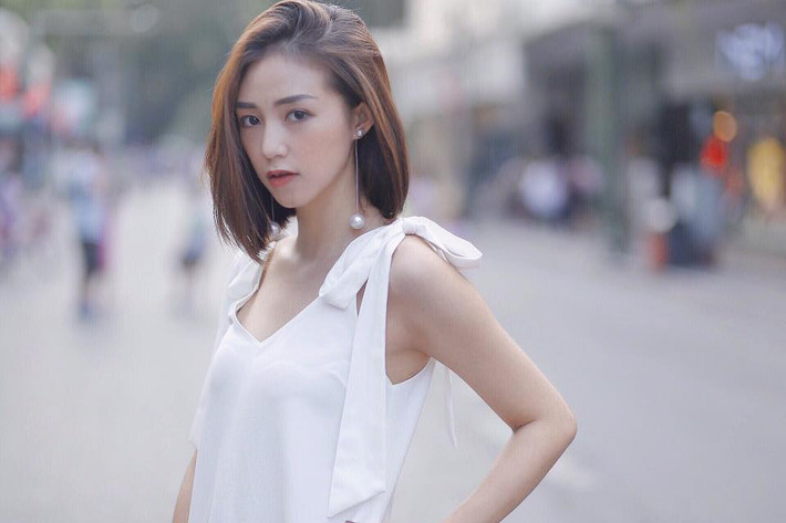 Hot girl Sa Lim tên thật là Hoàng Kim Ngân, sinh năm 1992, sinh viên trường ĐH Kinh doanh - Công Nghệ Hà Nội.