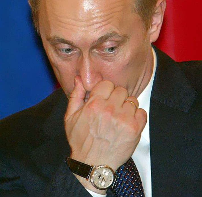 Ông Vladimir Putin được biết đến là người đam mê đồng hồ đeo tay. Rất nhiều chiếc đồng hồ đắt đỏ được ông đeo qua mỗi lần xuất hiện trước công chúng. Ảnh: Swiss Classic Watches.
