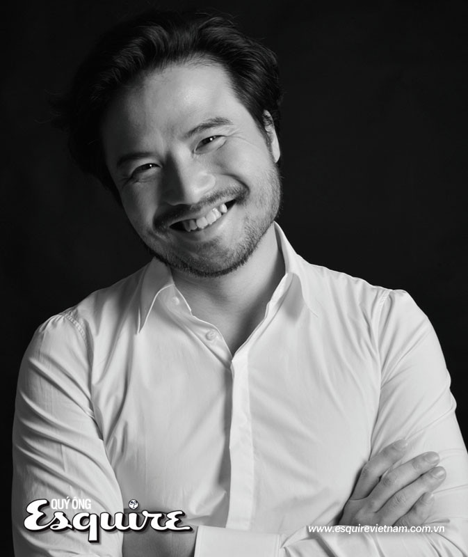 Năm 2011, anh Minh mở thêm một cửa hàng phân phối sản phẩm xa xỉ mang tên LUALA. LUALA gồm 4 tầng lầu, tọa lạc tại con phố đắt đỏ bậc nhất Hà Nội, gần khách sạn Softel Metropole và Nhà hát lớn Hà Nội. LUALA cũng chính là đơn vị quản lý của MILANO. Ảnh: KARSTEN ĐẶNG.
