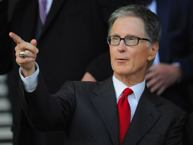 12. John W Henry (Liverpool ) – Tài sản: 2,5 tỷ USD Là con trai của một nông dân, John W Henry trở thành nhà giao dịch các hợp đồng tương lai ngô và đậu nành vào những năm 1970 trước khi thành lập công ty đầu tư JWH vào năm 1981. Ông là chủ sở hữu của 2 câu lạc bộ bóng đá Boston Red Sox và Liverpool. Ngoài thể thao, Henry cũng là chủ nhân tờ nhật báo The Boston Globe.
